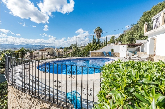 Villa in Javea zu verkaufen, Espace de vie 281 m², Klimaanlage, Terrain 1666 m², 4 Chambres &agrave; coucher, 3 Badezimmer, Pool, ref.: AVS-57574-49