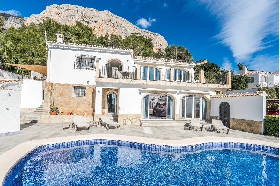 Villa in Javea zu verkaufen, Espace de vie 281 m², Klimaanlage, Terrain 1666 m², 4 Chambres &agrave; coucher, 3 Badezimmer, Pool, ref.: AVS-57574-8