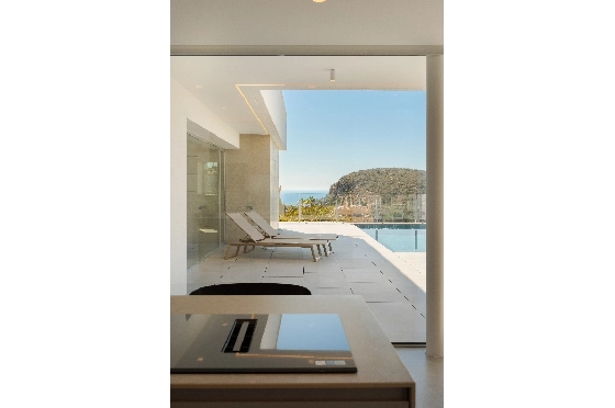 Villa in Benitachell(Cumbre del Sol) zu verkaufen, Espace de vie 215 m², Terrain 813 m², 4 Chambres &agrave; coucher, 5 Badezimmer, Pool, ref.: VA-22899-30