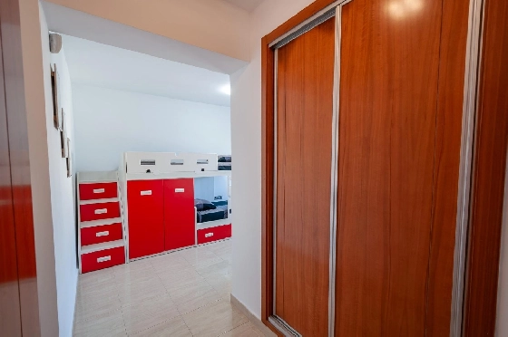 Villa in Orba(Comunidad valenciana) zu verkaufen, Espace de vie 225 m², Klimaanlage, Terrain 637 m², 5 Chambres &agrave; coucher, 2 Badezimmer, Pool, ref.: COB-3568-10535-29