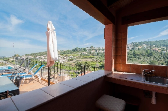 Villa in Orba(Comunidad valenciana) zu verkaufen, Espace de vie 225 m², Klimaanlage, Terrain 637 m², 5 Chambres &agrave; coucher, 2 Badezimmer, Pool, ref.: COB-3568-10535-37