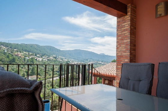 Villa in Orba(Comunidad valenciana) zu verkaufen, Espace de vie 225 m², Klimaanlage, Terrain 637 m², 5 Chambres &agrave; coucher, 2 Badezimmer, Pool, ref.: COB-3568-10535-4