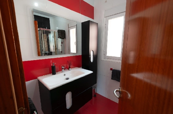 Villa in Orba(Comunidad valenciana) zu verkaufen, Espace de vie 225 m², Klimaanlage, Terrain 637 m², 5 Chambres &agrave; coucher, 2 Badezimmer, Pool, ref.: COB-3568-10535-8