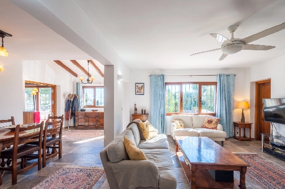 Villa in Moraira zu verkaufen, Espace de vie 285 m², Baujahr 2015, Klimaanlage, Terrain 960 m², 4 Chambres &agrave; coucher, 3 Badezimmer, Pool, ref.: AM-12646DR-13