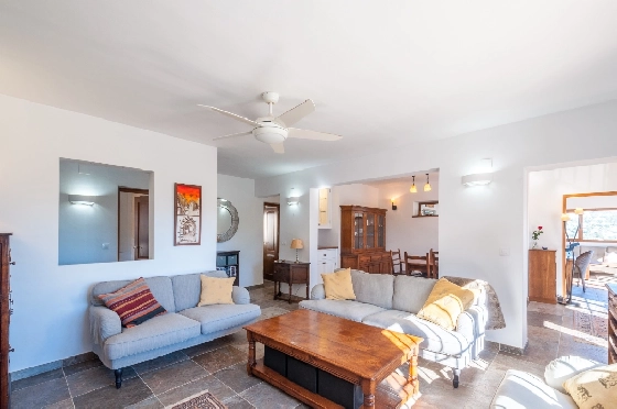 Villa in Moraira zu verkaufen, Espace de vie 285 m², Baujahr 2015, Klimaanlage, Terrain 960 m², 4 Chambres &agrave; coucher, 3 Badezimmer, Pool, ref.: AM-12646DR-14