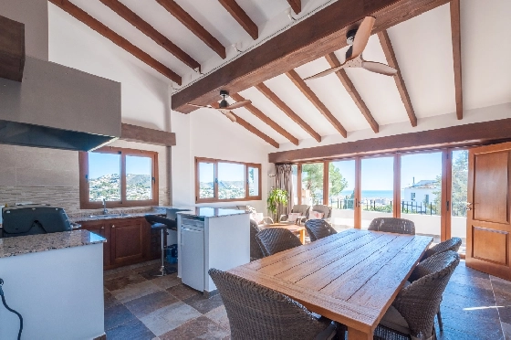 Villa in Moraira zu verkaufen, Espace de vie 285 m², Baujahr 2015, Klimaanlage, Terrain 960 m², 4 Chambres &agrave; coucher, 3 Badezimmer, Pool, ref.: AM-12646DR-16