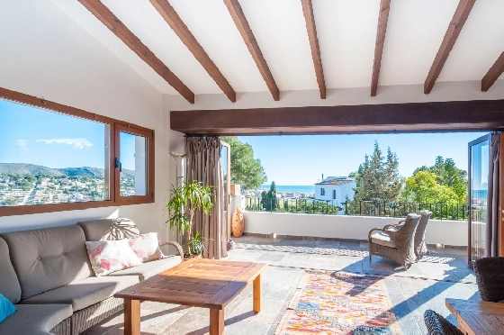 Villa in Moraira zu verkaufen, Espace de vie 285 m², Baujahr 2015, Klimaanlage, Terrain 960 m², 4 Chambres &agrave; coucher, 3 Badezimmer, Pool, ref.: AM-12646DR-18