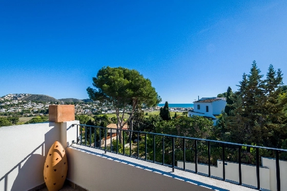Villa in Moraira zu verkaufen, Espace de vie 285 m², Baujahr 2015, Klimaanlage, Terrain 960 m², 4 Chambres &agrave; coucher, 3 Badezimmer, Pool, ref.: AM-12646DR-19