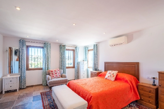 Villa in Moraira zu verkaufen, Espace de vie 285 m², Baujahr 2015, Klimaanlage, Terrain 960 m², 4 Chambres &agrave; coucher, 3 Badezimmer, Pool, ref.: AM-12646DR-20