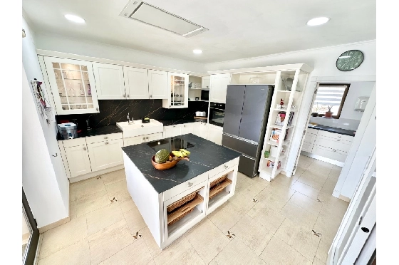 Villa in Pego zu verkaufen, Espace de vie 320 m², Baujahr 2009, Klimaanlage, Terrain 1166 m², 5 Chambres &agrave; coucher, 4 Badezimmer, Pool, ref.: O-V98014-14