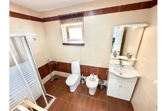 Villa in Pego zu verkaufen, Espace de vie 320 m², Baujahr 2009, Klimaanlage, Terrain 1166 m², 5 Chambres &agrave; coucher, 4 Badezimmer, Pool, ref.: O-V98014-30