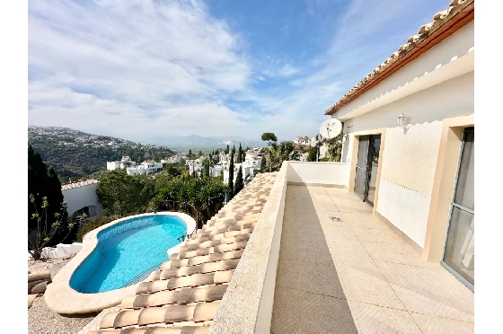Villa in Pego zu verkaufen, Espace de vie 320 m², Baujahr 2009, Klimaanlage, Terrain 1166 m², 5 Chambres &agrave; coucher, 4 Badezimmer, Pool, ref.: O-V98014-38