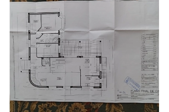 Villa in Pego zu verkaufen, Espace de vie 320 m², Baujahr 2009, Klimaanlage, Terrain 1166 m², 5 Chambres &agrave; coucher, 4 Badezimmer, Pool, ref.: O-V98014-45