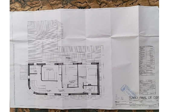 Villa in Pego zu verkaufen, Espace de vie 320 m², Baujahr 2009, Klimaanlage, Terrain 1166 m², 5 Chambres &agrave; coucher, 4 Badezimmer, Pool, ref.: O-V98014-46