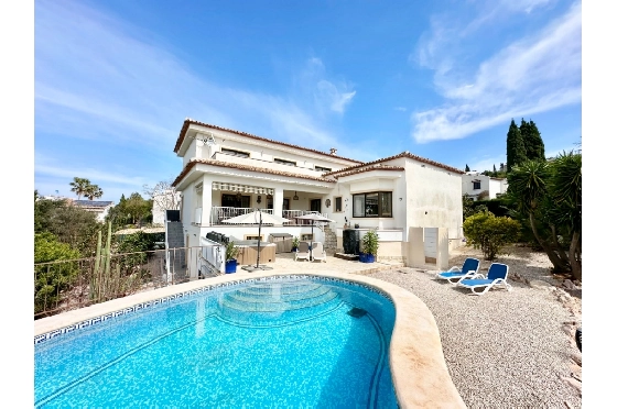 Villa in Pego zu verkaufen, Espace de vie 320 m², Baujahr 2009, Klimaanlage, Terrain 1166 m², 5 Chambres &agrave; coucher, 4 Badezimmer, Pool, ref.: O-V98014-6