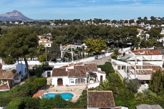 Villa in Javea zu verkaufen, Espace de vie 170 m², Terrain 817 m², 3 Chambres &agrave; coucher, 2 Badezimmer, Pool, ref.: AVS-57614-25
