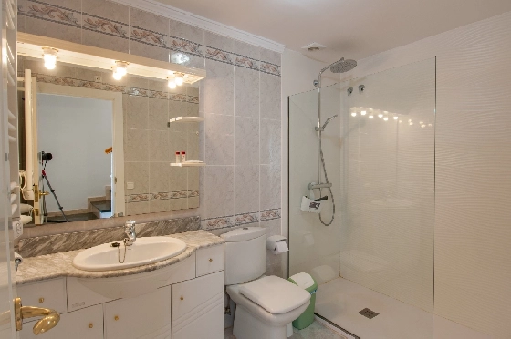 Apartment in Moraira zu verkaufen, Espace de vie 125 m², Baujahr 1998, Klimaanlage, 2 Chambres &agrave; coucher, 1 Badezimmer, Pool, ref.: AM-12328DR-22
