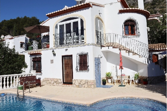 Villa in Benigembla zu verkaufen, Espace de vie 199 m², Terrain 833 m², 4 Chambres &agrave; coucher, 4 Badezimmer, Pool, ref.: PT-26003-1