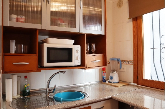 Villa in Benigembla zu verkaufen, Espace de vie 199 m², Terrain 833 m², 4 Chambres &agrave; coucher, 4 Badezimmer, Pool, ref.: PT-26003-13