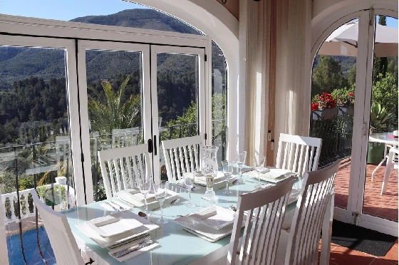 Villa in Benigembla zu verkaufen, Espace de vie 199 m², Terrain 833 m², 4 Chambres &agrave; coucher, 4 Badezimmer, Pool, ref.: PT-26003-36