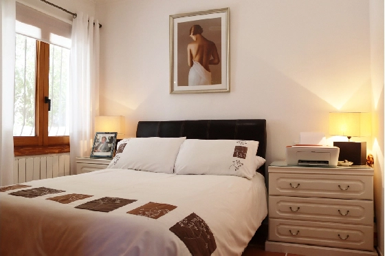Villa in Benigembla zu verkaufen, Espace de vie 199 m², Terrain 833 m², 4 Chambres &agrave; coucher, 4 Badezimmer, Pool, ref.: PT-26003-49