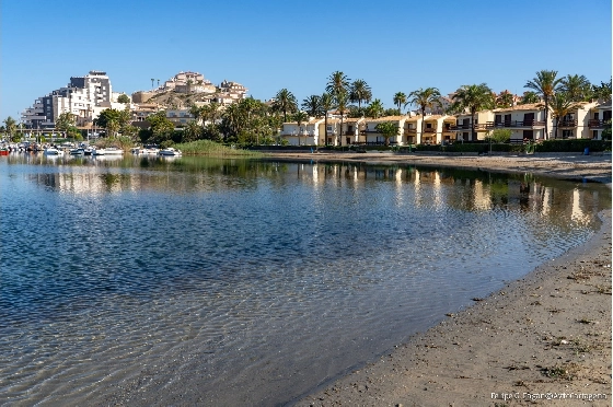 Apartment in Cartagena(La Manga, Murcia, Costa Blanca) zu verkaufen, Espace de vie 102 m², Terrain 227 m², 3 Chambres &agrave; coucher, 2 Badezimmer, Pool, ref.: TW-SIENA,-LA-MANGA-25