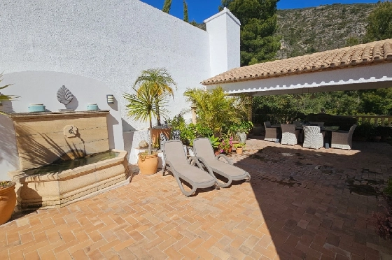Villa in Pego zu verkaufen, Espace de vie 312 m², Baujahr 2005, Klimaanlage, Terrain 1027 m², 5 Chambres &agrave; coucher, 5 Badezimmer, Pool, ref.: O-V98114-10