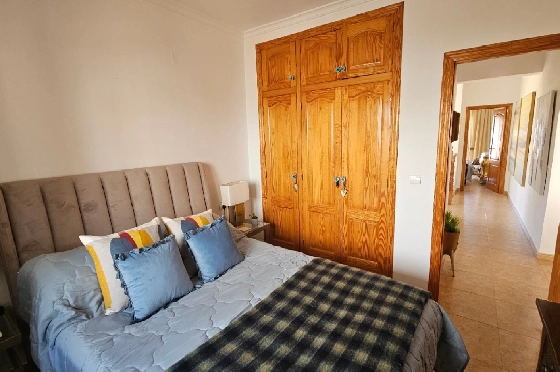 Villa in Pego zu verkaufen, Espace de vie 312 m², Baujahr 2005, Klimaanlage, Terrain 1027 m², 5 Chambres &agrave; coucher, 5 Badezimmer, Pool, ref.: O-V98114-20