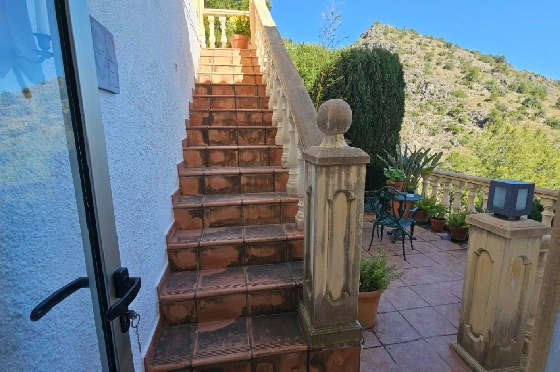 Villa in Pego zu verkaufen, Espace de vie 312 m², Baujahr 2005, Klimaanlage, Terrain 1027 m², 5 Chambres &agrave; coucher, 5 Badezimmer, Pool, ref.: O-V98114-41