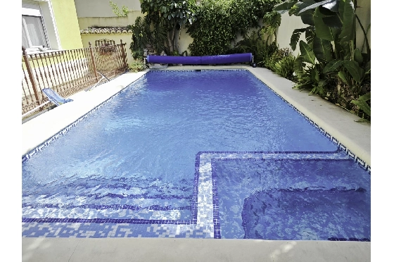 Villa in Pedreguer zu verkaufen, Espace de vie 270 m², Klimaanlage, Terrain 400 m², 3 Chambres &agrave; coucher, 3 Badezimmer, Pool, ref.: CO-C20952-15