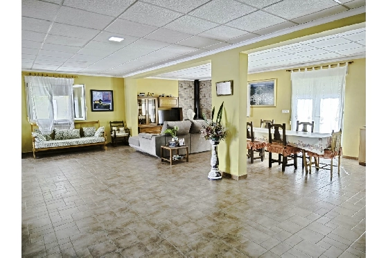 Villa in Pedreguer zu verkaufen, Espace de vie 270 m², Klimaanlage, Terrain 400 m², 3 Chambres &agrave; coucher, 3 Badezimmer, Pool, ref.: CO-C20952-21