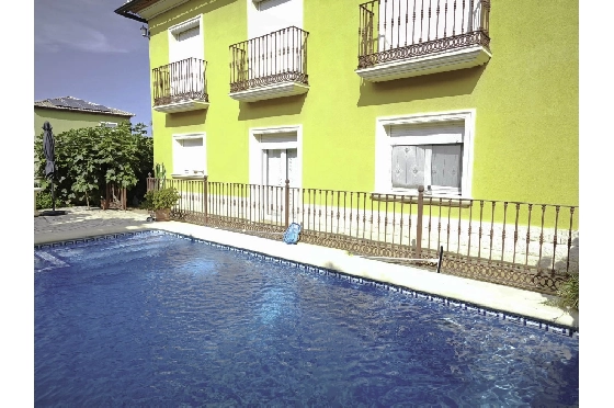Villa in Pedreguer zu verkaufen, Espace de vie 270 m², Klimaanlage, Terrain 400 m², 3 Chambres &agrave; coucher, 3 Badezimmer, Pool, ref.: CO-C20952-32