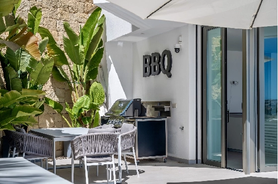 Villa in Moraira zu verkaufen, Espace de vie 370 m², Baujahr 2022, Klimaanlage, Terrain 813 m², 4 Chambres &agrave; coucher, 4 Badezimmer, Pool, ref.: AM-12683DR-11
