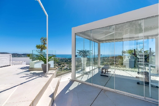 Villa in Moraira zu verkaufen, Espace de vie 370 m², Baujahr 2022, Klimaanlage, Terrain 813 m², 4 Chambres &agrave; coucher, 4 Badezimmer, Pool, ref.: AM-12683DR-19