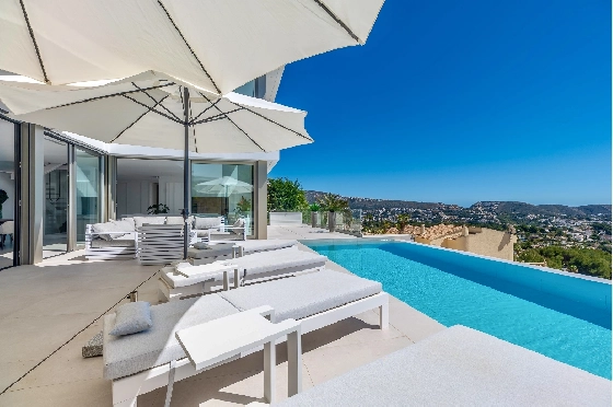 Villa in Moraira zu verkaufen, Espace de vie 370 m², Baujahr 2022, Klimaanlage, Terrain 813 m², 4 Chambres &agrave; coucher, 4 Badezimmer, Pool, ref.: AM-12683DR-37