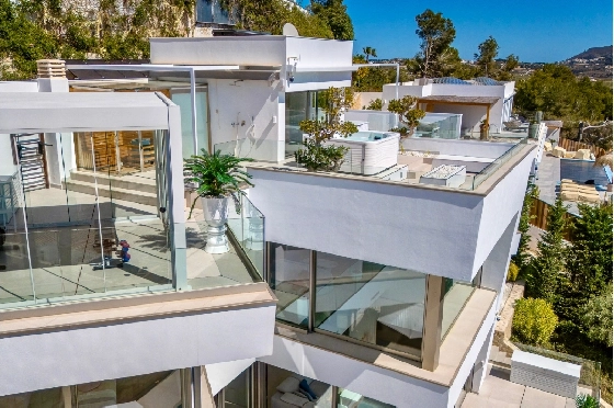 Villa in Moraira zu verkaufen, Espace de vie 370 m², Baujahr 2022, Klimaanlage, Terrain 813 m², 4 Chambres &agrave; coucher, 4 Badezimmer, Pool, ref.: AM-12683DR-43