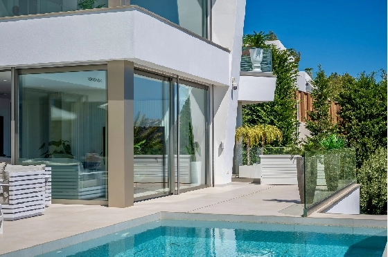 Villa in Moraira zu verkaufen, Espace de vie 370 m², Baujahr 2022, Klimaanlage, Terrain 813 m², 4 Chambres &agrave; coucher, 4 Badezimmer, Pool, ref.: AM-12683DR-46