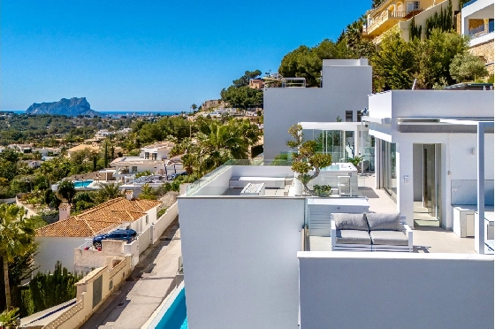 Villa in Moraira zu verkaufen, Espace de vie 370 m², Baujahr 2022, Klimaanlage, Terrain 813 m², 4 Chambres &agrave; coucher, 4 Badezimmer, Pool, ref.: AM-12683DR-47