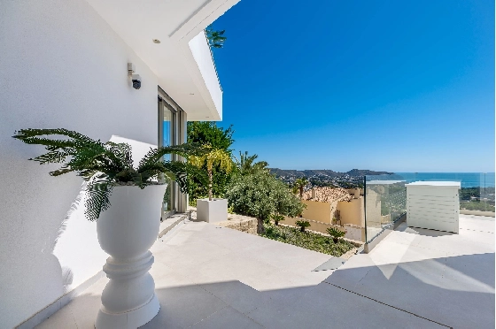 Villa in Moraira zu verkaufen, Espace de vie 370 m², Baujahr 2022, Klimaanlage, Terrain 813 m², 4 Chambres &agrave; coucher, 4 Badezimmer, Pool, ref.: AM-12683DR-48