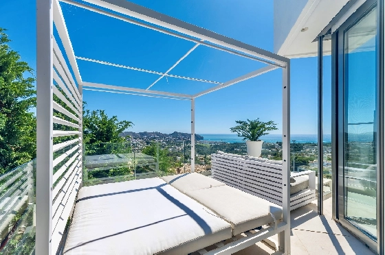 Villa in Moraira zu verkaufen, Espace de vie 370 m², Baujahr 2022, Klimaanlage, Terrain 813 m², 4 Chambres &agrave; coucher, 4 Badezimmer, Pool, ref.: AM-12683DR-5