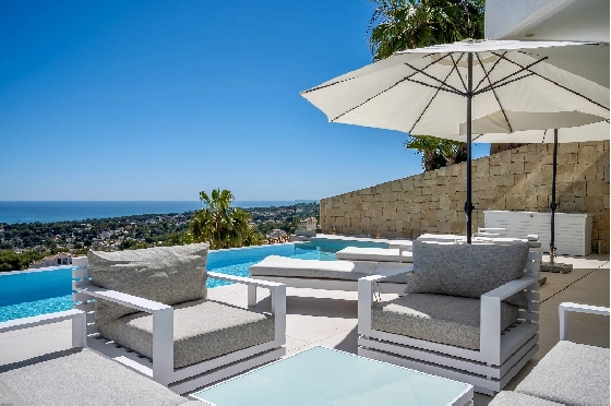 Villa in Moraira zu verkaufen, Espace de vie 370 m², Baujahr 2022, Klimaanlage, Terrain 813 m², 4 Chambres &agrave; coucher, 4 Badezimmer, Pool, ref.: AM-12683DR-7