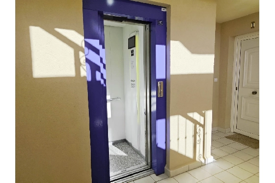 Apartment in Denia zu verkaufen, Espace de vie 84 m², Baujahr 2001, Klimaanlage, 2 Chambres &agrave; coucher, 2 Badezimmer, Pool, ref.: CO-C25957-23