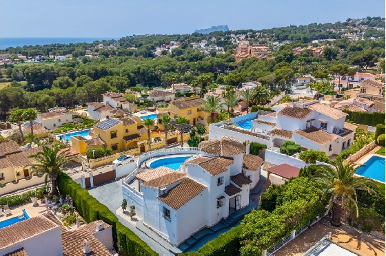 Villa in Moraira zu verkaufen, Espace de vie 290 m², Baujahr 2003, + Ofen, Klimaanlage, Terrain 847 m², 3 Chambres &agrave; coucher, 3 Badezimmer, Pool, ref.: AM-12692DR-14