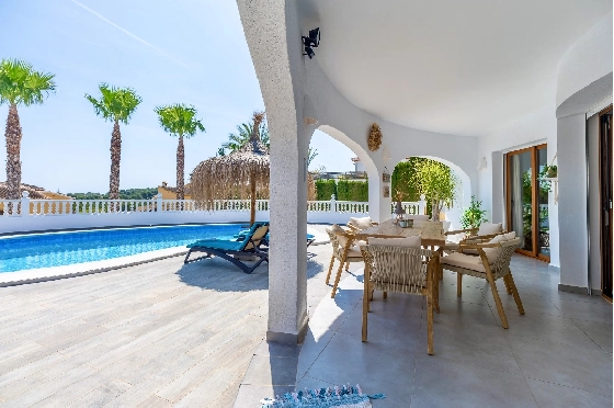 Villa in Moraira zu verkaufen, Espace de vie 290 m², Baujahr 2003, + Ofen, Klimaanlage, Terrain 847 m², 3 Chambres &agrave; coucher, 3 Badezimmer, Pool, ref.: AM-12692DR-26