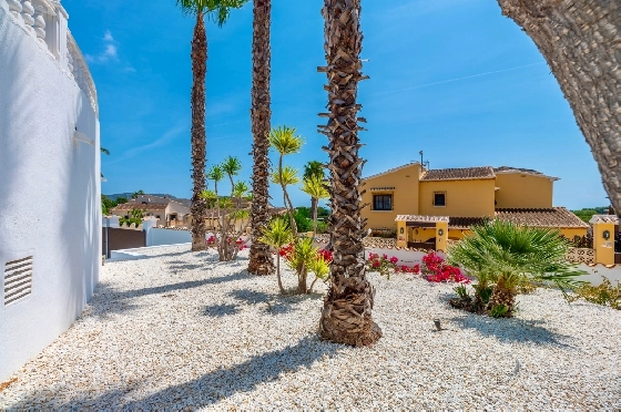 Villa in Moraira zu verkaufen, Espace de vie 290 m², Baujahr 2003, + Ofen, Klimaanlage, Terrain 847 m², 3 Chambres &agrave; coucher, 3 Badezimmer, Pool, ref.: AM-12692DR-28