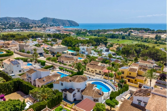 Villa in Moraira zu verkaufen, Espace de vie 290 m², Baujahr 2003, + Ofen, Klimaanlage, Terrain 847 m², 3 Chambres &agrave; coucher, 3 Badezimmer, Pool, ref.: AM-12692DR-8