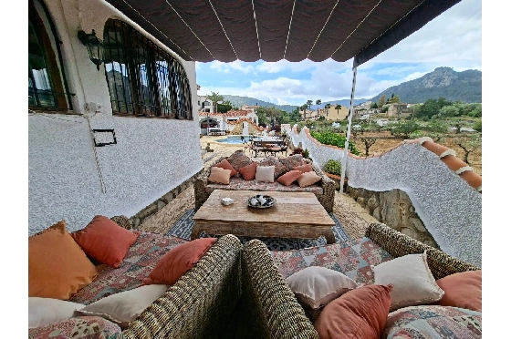 Villa in Orba Valley(Orbeta) zu verkaufen, Espace de vie 169 m², Terrain 1215 m², 4 Chambres &agrave; coucher, 3 Badezimmer, Pool, ref.: CPS-DIRECTORBA515-10