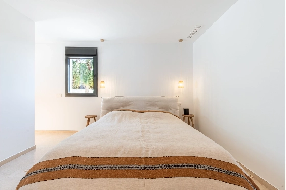 Villa in Moraira zu verkaufen, Espace de vie 347 m², Baujahr 2025, Klimaanlage, Terrain 852 m², 4 Chambres &agrave; coucher, 5 Badezimmer, Pool, ref.: AM-12704DA-29