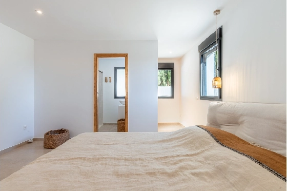 Villa in Moraira zu verkaufen, Espace de vie 347 m², Baujahr 2025, Klimaanlage, Terrain 852 m², 4 Chambres &agrave; coucher, 5 Badezimmer, Pool, ref.: AM-12704DA-31