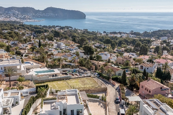 Villa in Moraira zu verkaufen, Espace de vie 347 m², Baujahr 2025, Klimaanlage, Terrain 852 m², 4 Chambres &agrave; coucher, 5 Badezimmer, Pool, ref.: AM-12704DA-46